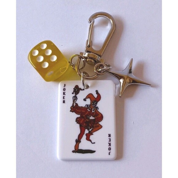 Poker Dice Star Gambling Yellow Keychain - Picture 1 of 4